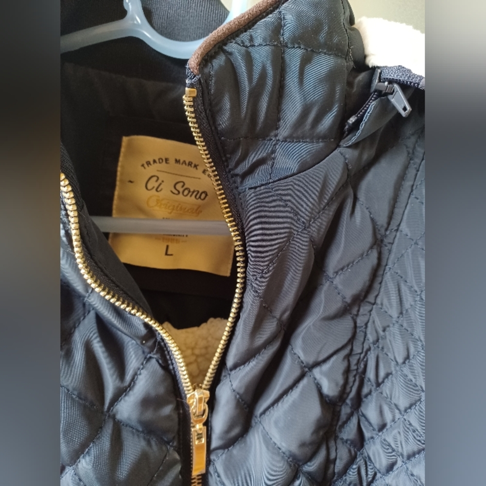 Blue jacket - Picture 2 of 3